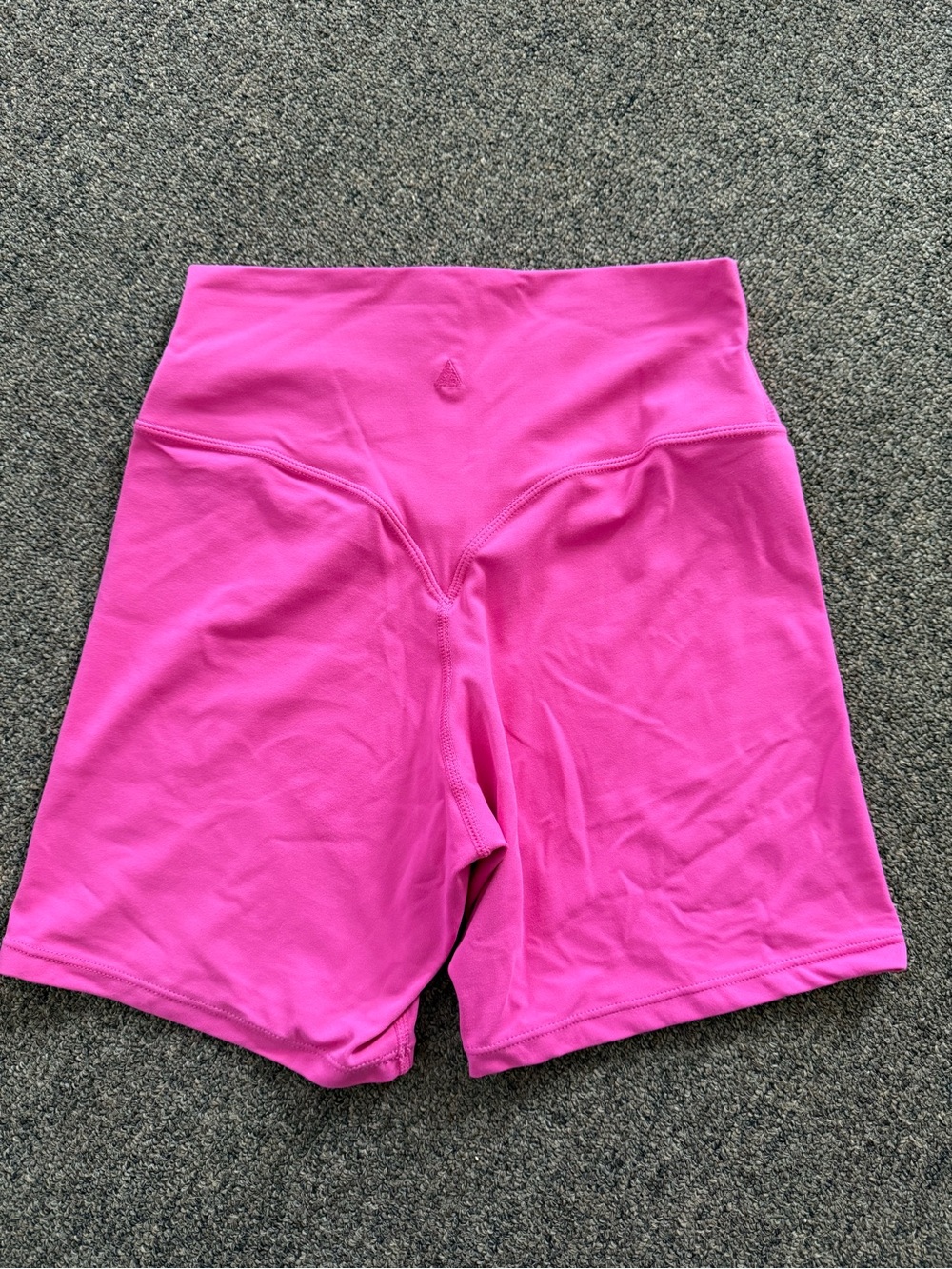 Vitality Cloud ii Volley Short in Strawberry - Picture 2 of 4